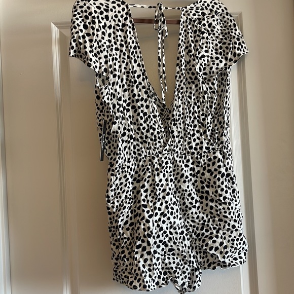 Lulus Romper - Picture 2 of 3